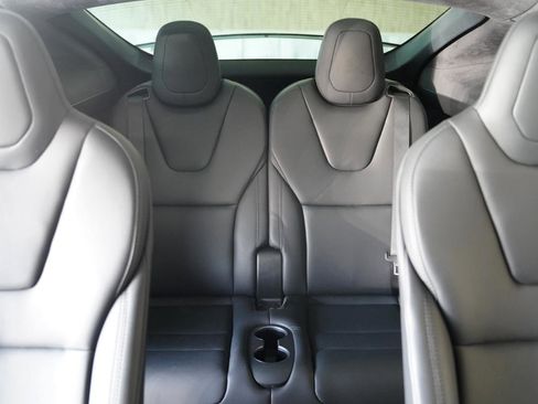 Used 2020 Tesla Model X Performance image 36