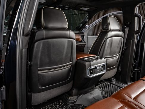 Used 2024 GMC Sierra 2500 Denali Ultimate image 33