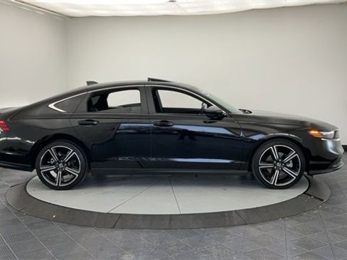 Certified 2024 Honda Accord Sport image 12