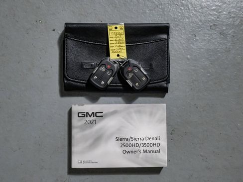 Used 2021 GMC Sierra 2500 Denali w/ Denali Ultimate Package image 61