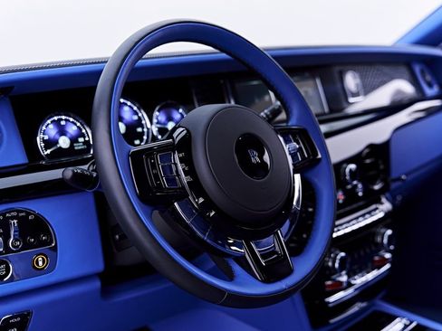 Used 2024 Rolls-Royce Phantom Sedan w/ The Phantom Package RWD image 57