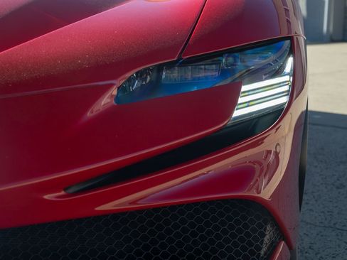 Used 2024 Ferrari SF90 Spider image 16