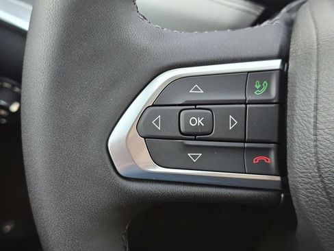 New 2026 Jeep Compass Limited image 17