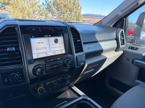 Used 2019 Ford F350 XLT w/ XLT Value Package image 36