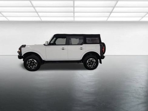 Used 2022 Ford Bronco Outer Banks image 5