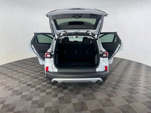 Used 2025 Ford Escape Active FWD image 17
