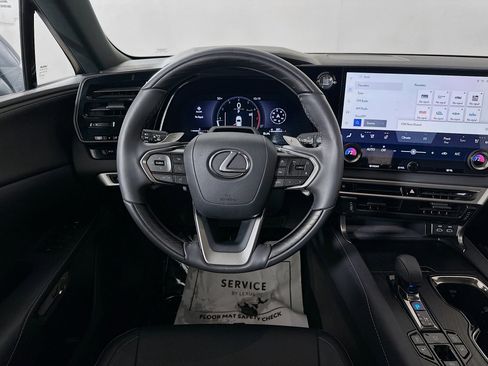 Used 2025 Lexus RX 350 F Sport w/ Convenience Package image 21