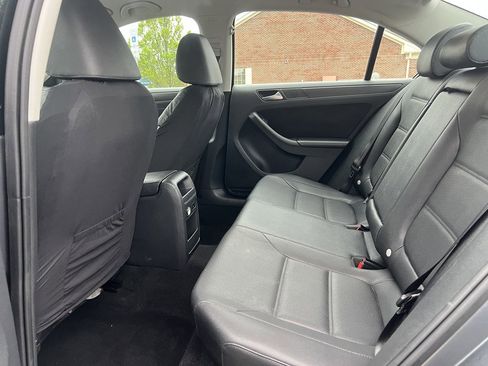 Used 2012 Volkswagen Jetta SE image 15