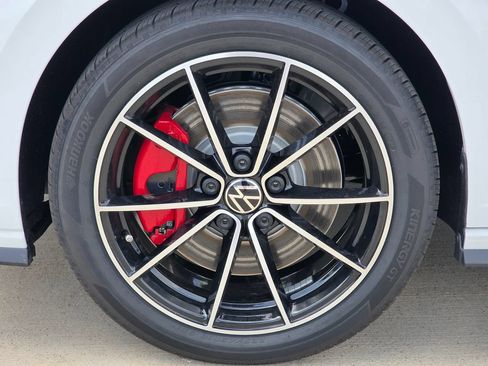 New 2026 Volkswagen Jetta GLI Autobahn FWD image 9