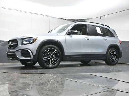 Used 2026 Mercedes-Benz GLB 250 image 37