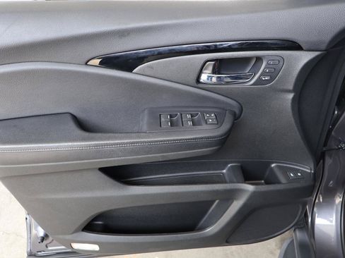 Used 2019 Honda Passport Elite image 38