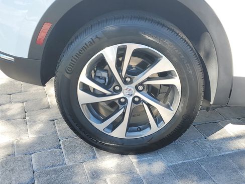 Used 2022 Buick Envision Essence w/ Safety Package image 7