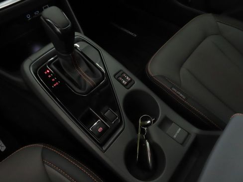 New 2025 Subaru Crosstrek 2.5i Limited w/ Crosstrek Mirror Package image 17