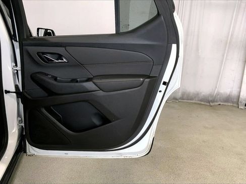 Used 2020 Chevrolet Traverse Premier w/ Redline Edition FWD image 21