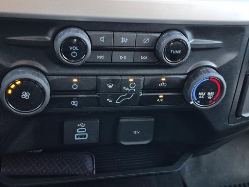 Used 2023 Ford F250 XLT image 29