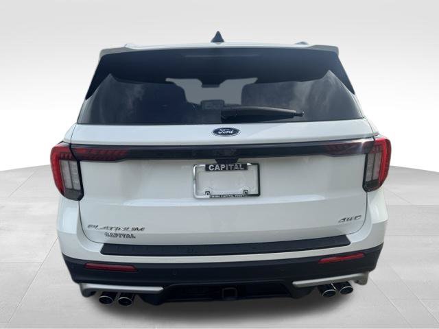 Used 2025 Ford Explorer Platinum w/ Ultimate Package AWD/4WD image 6