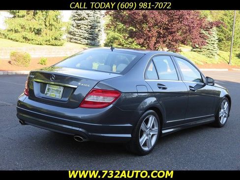 Used 2011 Mercedes-Benz C 300 4MATIC Sedan image 12
