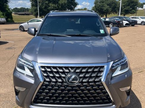 Used 2022 Lexus GX 460 Premium w/ Premium Package AWD/4WD image 8