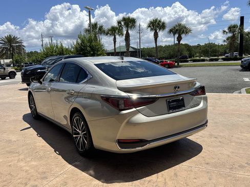 Used 2025 Lexus ES 300h w/ Premium Package FWD image 6