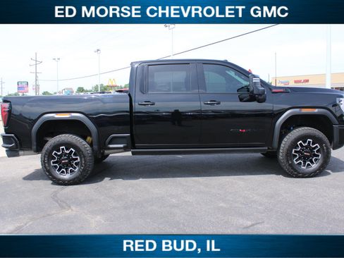 Used 2025 GMC Sierra 2500 AT4X AWD/4WD image 2