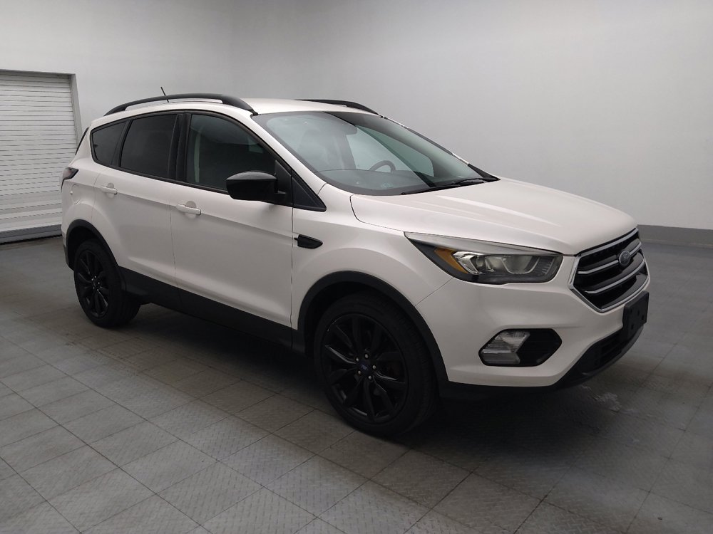 Used 2018 Ford Escape SE w/ SE Sport Appearance Package AWD/4WD image 11