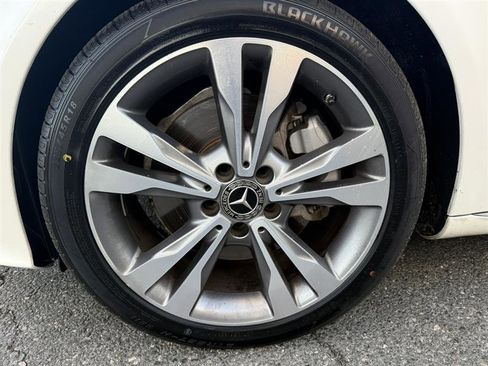 Used 2020 Mercedes-Benz C 300 C 300 SEDAN w/PREMIUM PACKAGE image 9