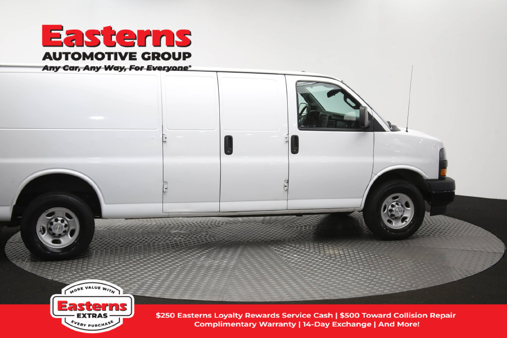 Used 2019 Chevrolet Express 2500 Extended RWD image 42