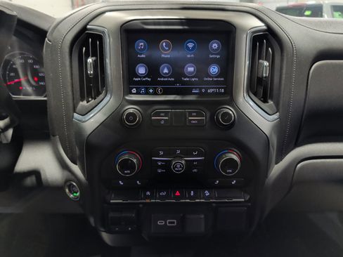Used 2021 Chevrolet Silverado 1500 RST image 11