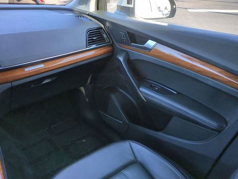Used 2023 Audi Q5 2.0T Premium Plus image 17
