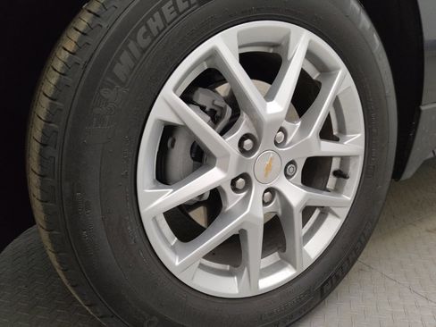 Used 2024 Chevrolet Equinox LT image 31