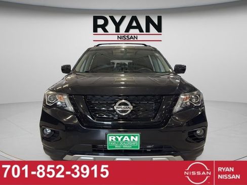 Certified 2020 Nissan Pathfinder SL image 12