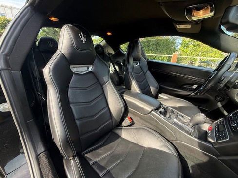Used 2017 Maserati GranTurismo Sport image 26