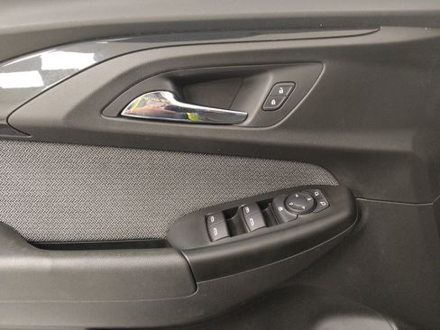 Used 2021 Chevrolet TrailBlazer LS FWD image 27