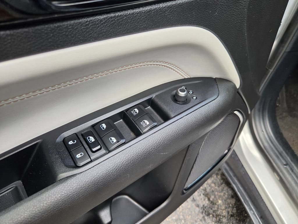 Used 2024 Jeep Compass Limited AWD/4WD image 23