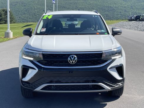 Used 2024 Volkswagen Taos S AWD/4WD image 9