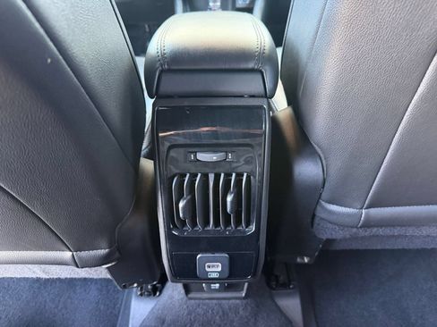 Used 2025 Jeep Compass Trailhawk AWD/4WD image 22