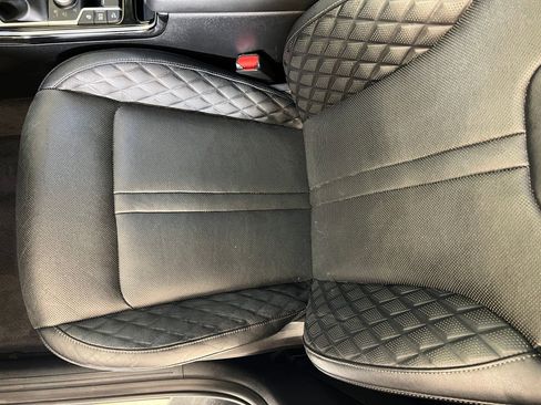 Used 2021 Kia Sorento SX Prestige image 24