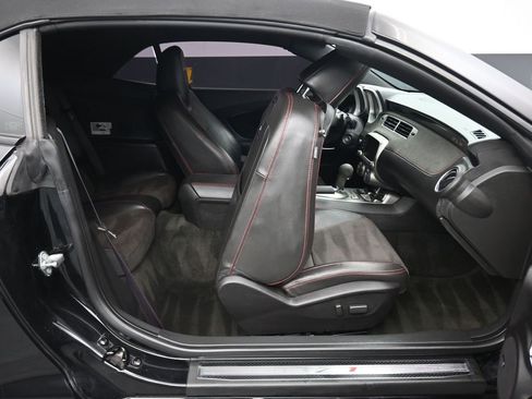 Used 2015 Chevrolet Camaro ZL1 RWD image 40