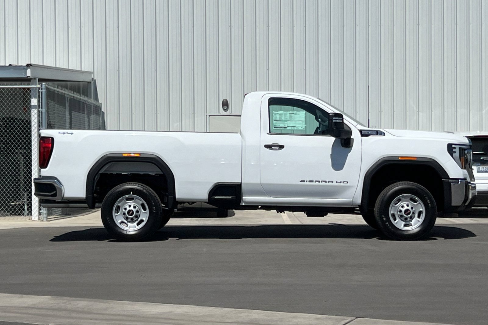New 2025 GMC Sierra 2500 Pro w/ Convenience Package AWD/4WD image 3