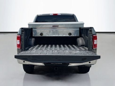 Used 2019 Ford F150 XLT w/ Equipment Group 302A Luxury AWD/4WD image 9