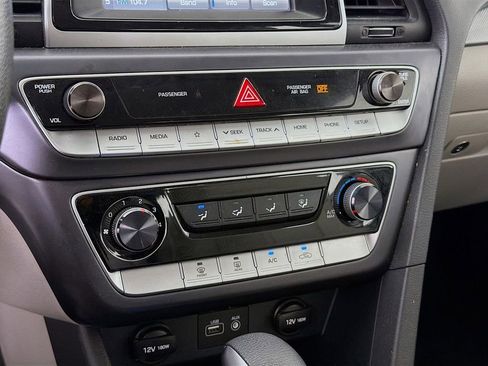 Used 2018 Hyundai Sonata ECO image 17