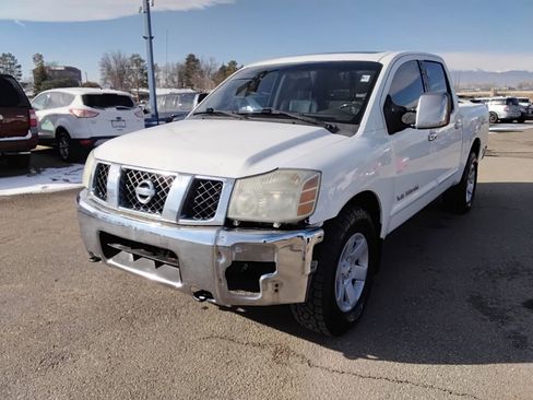 Used 2007 Nissan Titan LE w/ Side-Airbag Pkg w/ VDC image 1