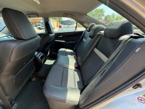 Used 2013 Toyota Camry SE FWD image 15