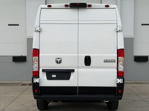 Used 2023 RAM ProMaster 1500 w/ Interior LED Lighting Group FWD image 4