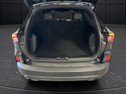 Certified 2025 Ford Escape ST-Line Elite image 13