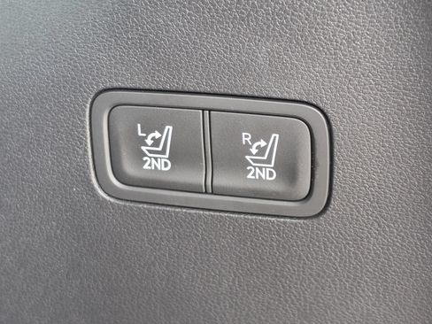 Used 2024 Hyundai Santa Fe Calligraphy FWD image 18