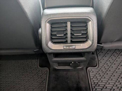 Certified 2023 Volkswagen Tiguan S image 15