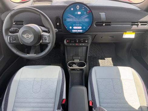 Certified 2026 MINI Cooper 2-Door Hardtop FWD image 19