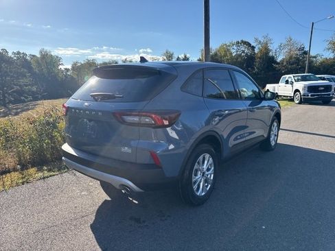 New 2026 Ford Escape Active image 5