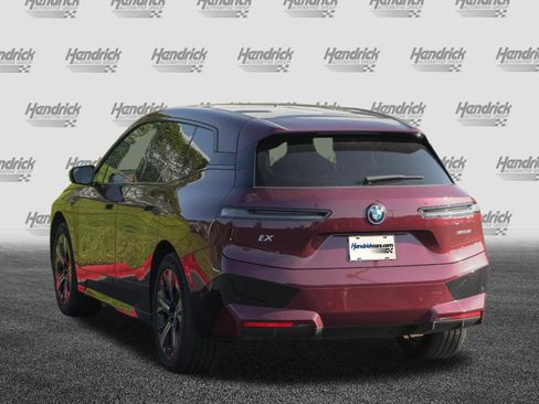 Used 2024 BMW iX xDrive50 w/ Premium Package AWD/4WD image 7